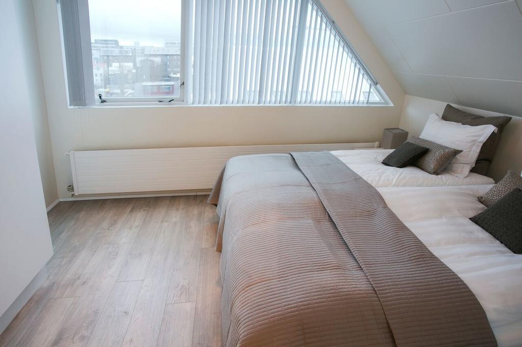 Penthouse Downtown With Free Parking Apartment Reykjavik Exterior photo